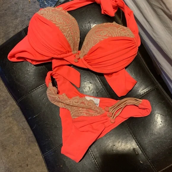 TRADE!!! Beach Bunny Neon Orange and Yellow XS Bikini bottoms, I need a LARGE - Picture 2 of 2
